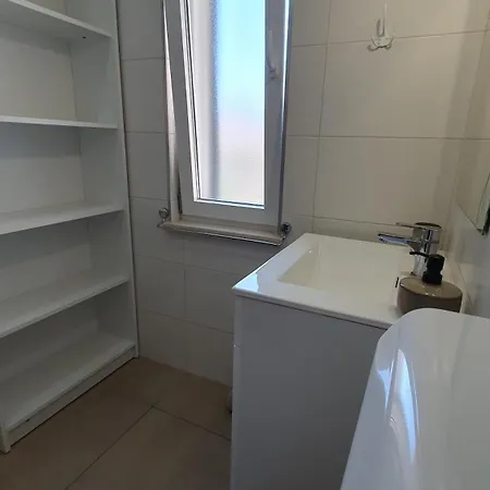 House - Dvori Vlahovici