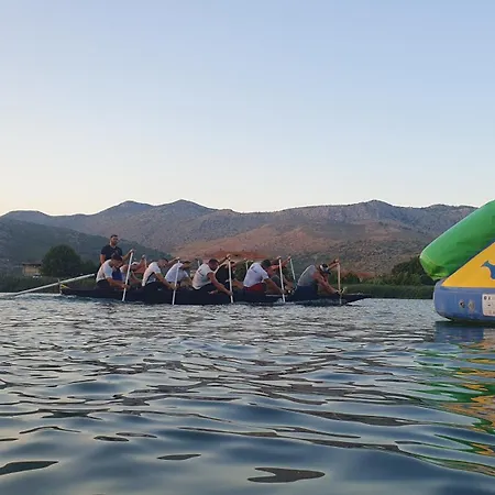 House - Dvori Vlahovici 別荘 *