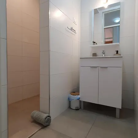 بيت للعطل House - Dvori Vlahovici *