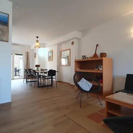 House - Dvori Vlahovici